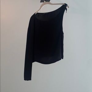 Zara one sleeved top